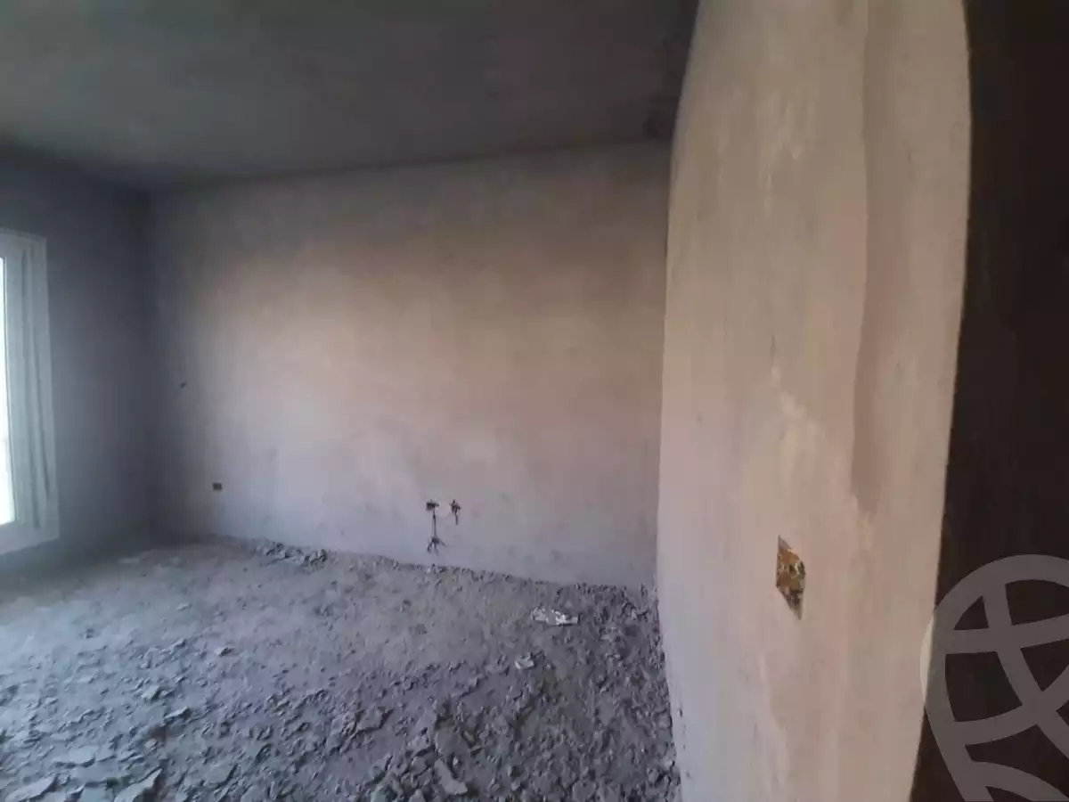 https://aqarmap.com.eg/en/listing/4105197-for-sale-cairo-new-cairo-compounds-stwn-ryzydns-by-ar-y-llttwyr