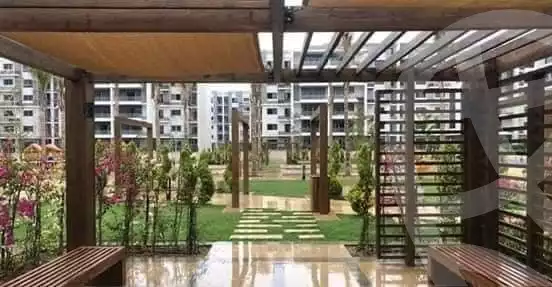 https://aqarmap.com.eg/ar/listing/4106841-for-sale-cairo-6th-of-october-hadaeq-october-kmbwnd-fy-hdyq-ktwbr-beta-greens-compound-beta-egypt