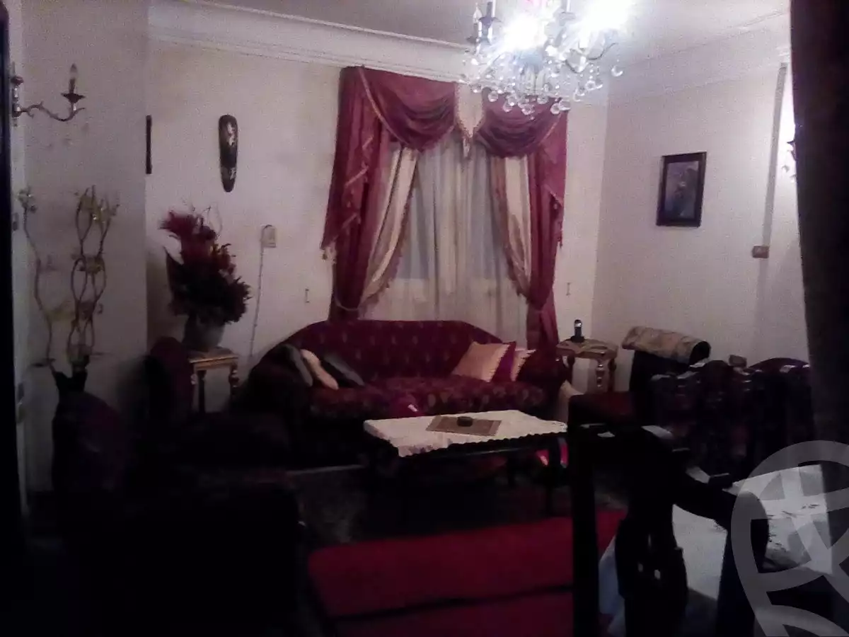 https://aqarmap.com.eg/ar/listing/4106954-for-sale-cairo-manial-kwrnysh-lmnyl