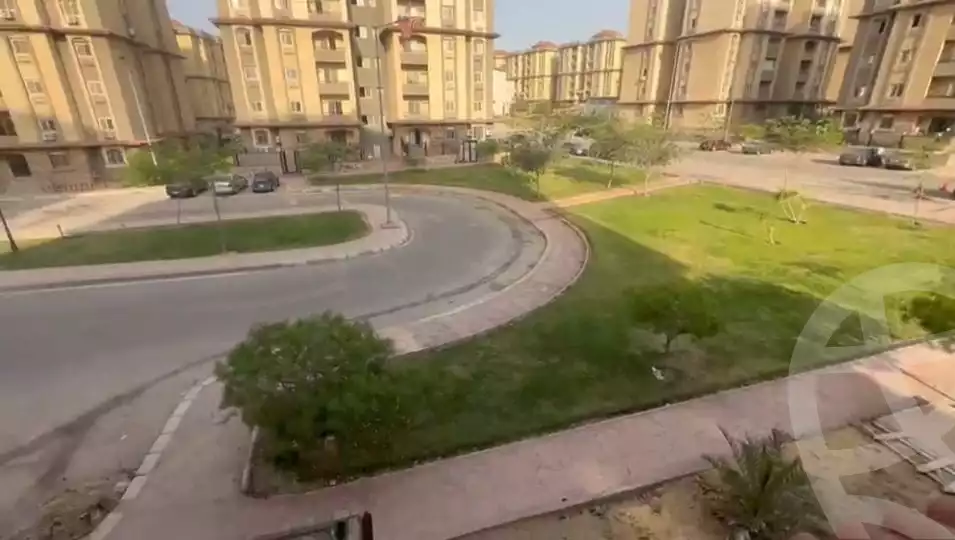 https://aqarmap.com.eg/en/listing/4109128-for-sale-cairo-6th-of-october-compound-garden-city-october