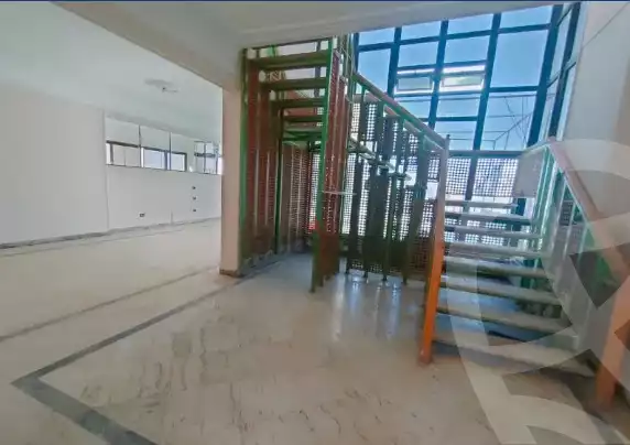 https://aqarmap.com.eg/ar/listing/4110876-for-rent-alexandria-fleming-naeel-mansour-st