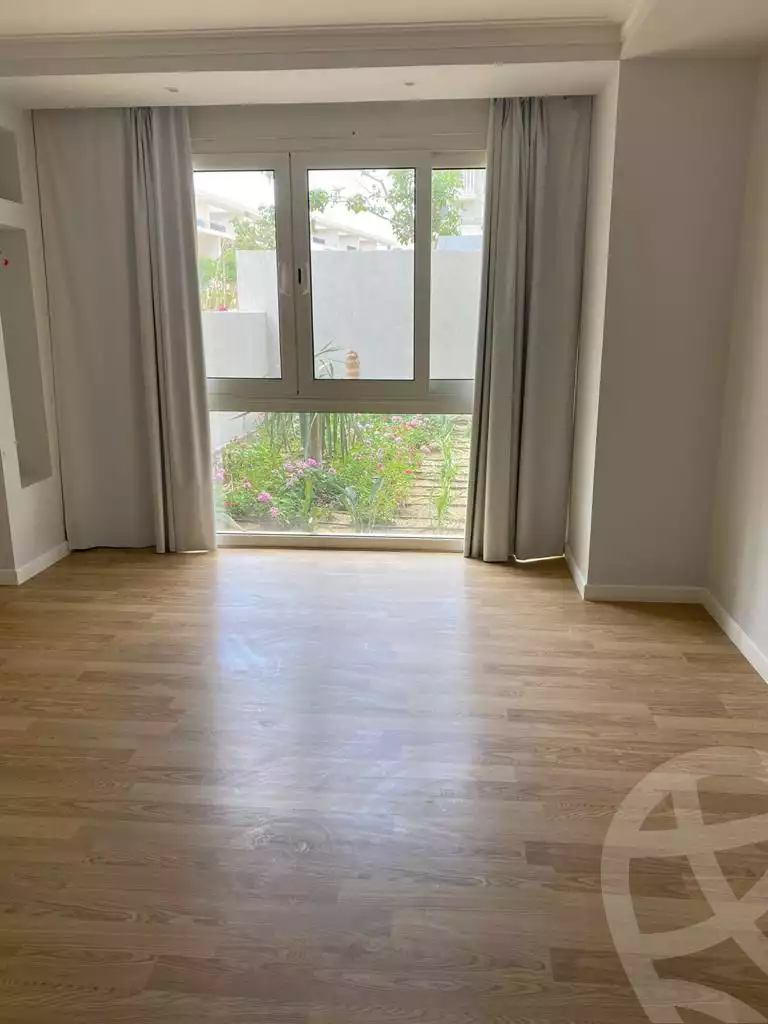 https://aqarmap.com.eg/en/listing/4112111-for-rent-cairo-6th-of-october-compound-pyramid-hills