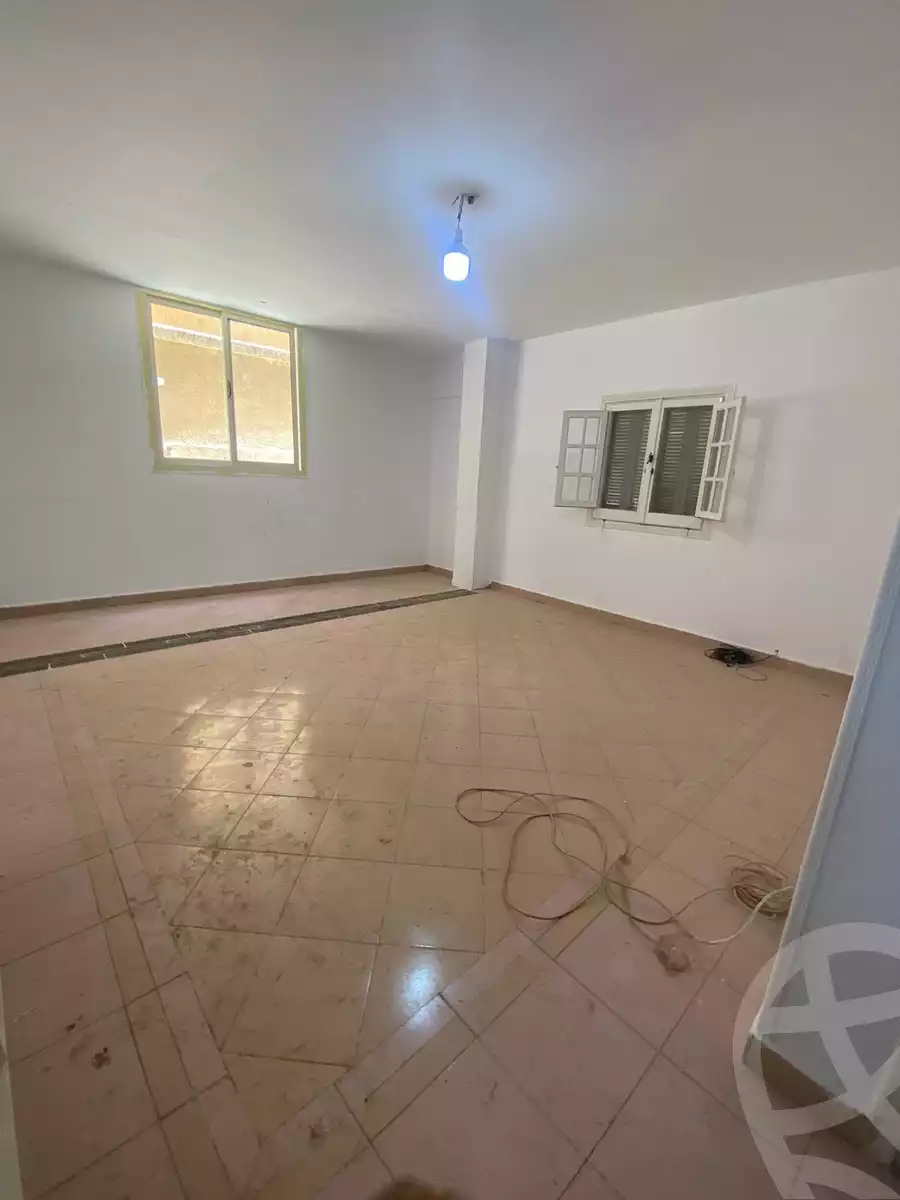 https://aqarmap.com.eg/ar/listing/4112466-for-rent-cairo-6th-of-october-lhsry