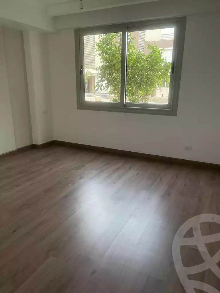 https://aqarmap.com.eg/en/listing/4113957-for-rent-cairo-6th-of-october-compound-palm-parks