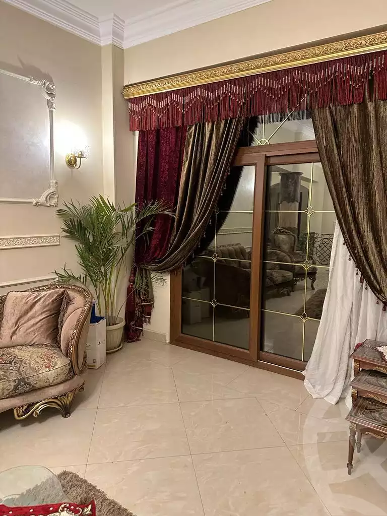 https://aqarmap.com.eg/en/listing/4113965-for-sale-cairo-new-cairo-ltjm-lkhms-el-choueifat-al-shouyfat-st