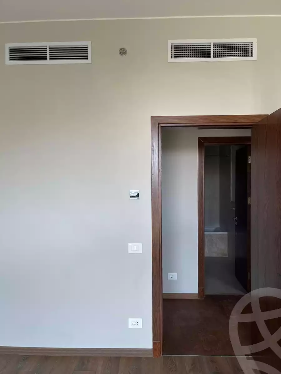 https://aqarmap.com.eg/en/listing/4114194-for-rent-cairo-6th-of-october-compound-aeon