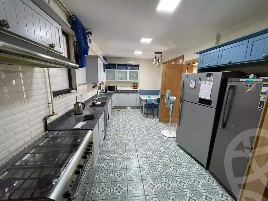 https://aqarmap.com.eg/en/listing/4115485-for-rent-cairo-el-sheikh-zayed-city-compounds-kmbwnd-wyst-twn-swdyk