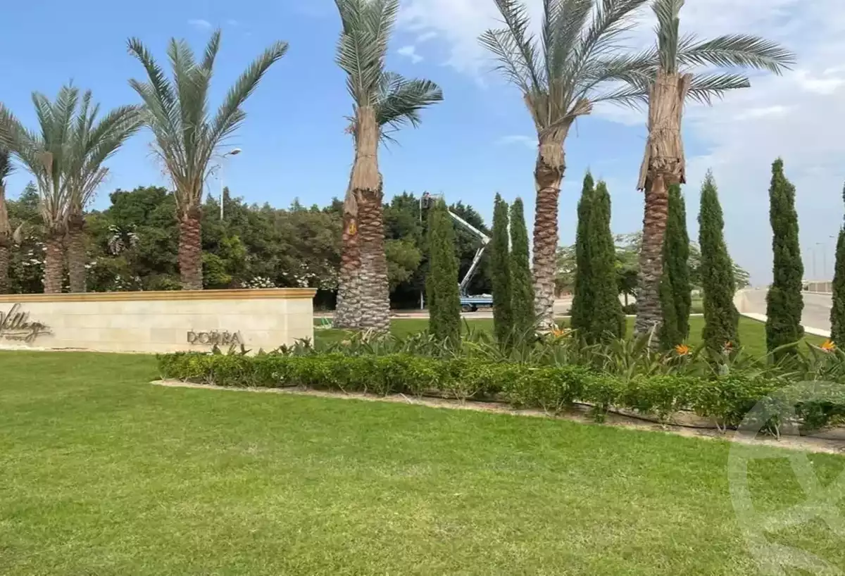 https://aqarmap.com.eg/en/listing/4116019-for-sale-cairo-el-sheikh-zayed-city-compounds-kmbwnd-fyldj-wyst-dr-llttwyr