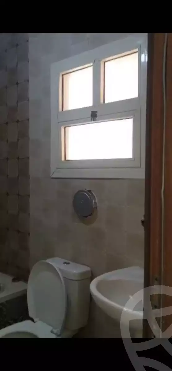 https://aqarmap.com.eg/en/listing/4116657-for-sale-cairo-6th-of-october-south-wahat