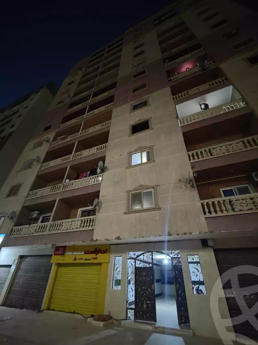 https://aqarmap.com.eg/en/listing/4117160-for-sale-cairo-madinat-el-salam-gamal-abd-el-nasser