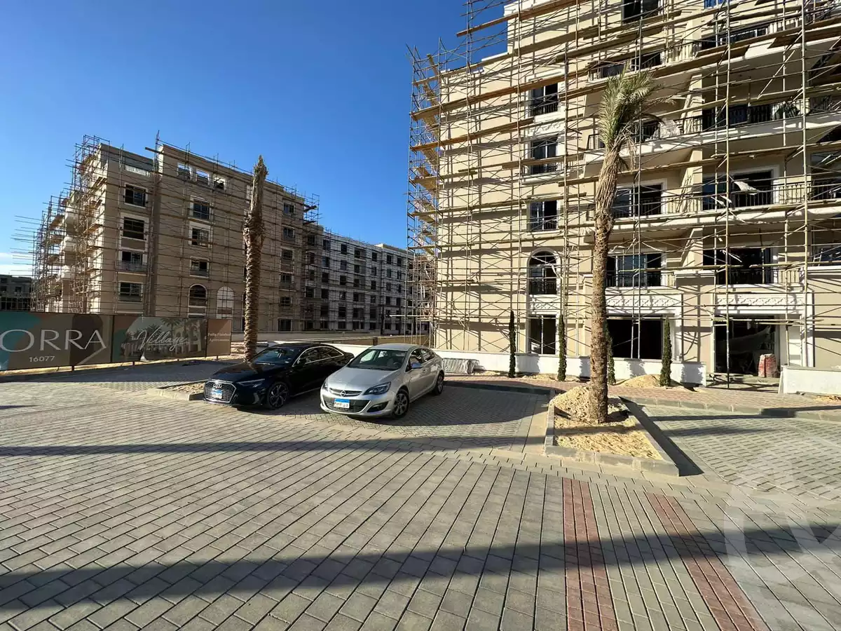 https://aqarmap.com.eg/en/listing/4117810-for-sale-cairo-el-sheikh-zayed-city-compounds-kmbwnd-fyldj-wyst-dr-llttwyr