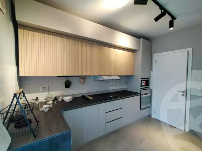 https://aqarmap.com.eg/en/listing/4118133-for-sale-cairo-el-sheikh-zayed-city-compounds-kmbwnd-fyldj-wyst-dr-llttwyr
