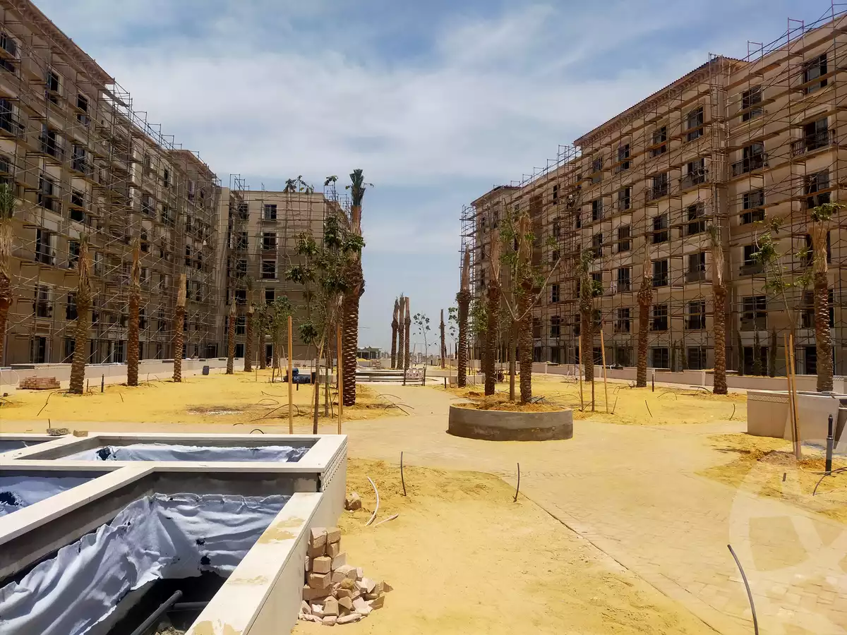 https://aqarmap.com.eg/en/listing/4118133-for-sale-cairo-el-sheikh-zayed-city-compounds-kmbwnd-fyldj-wyst-dr-llttwyr