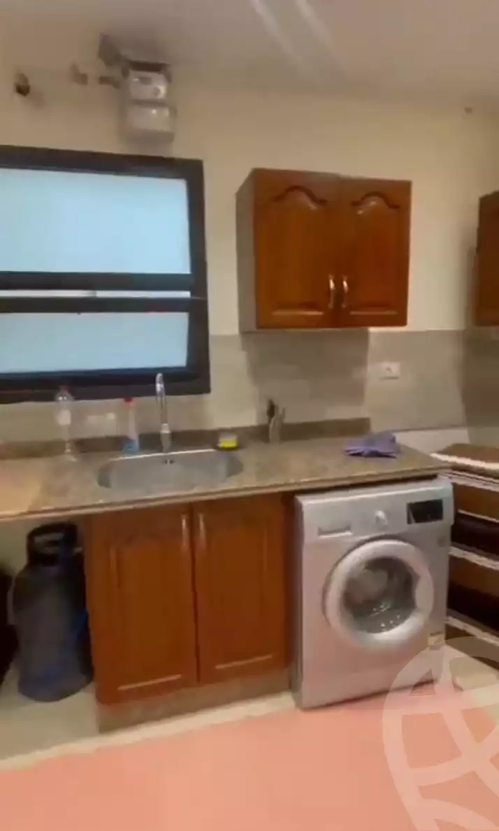 https://aqarmap.com.eg/ar/listing/4120343-for-rent-cairo-el-sheikh-zayed-city-compounds-in-sheikh-zayed-the-courtyard