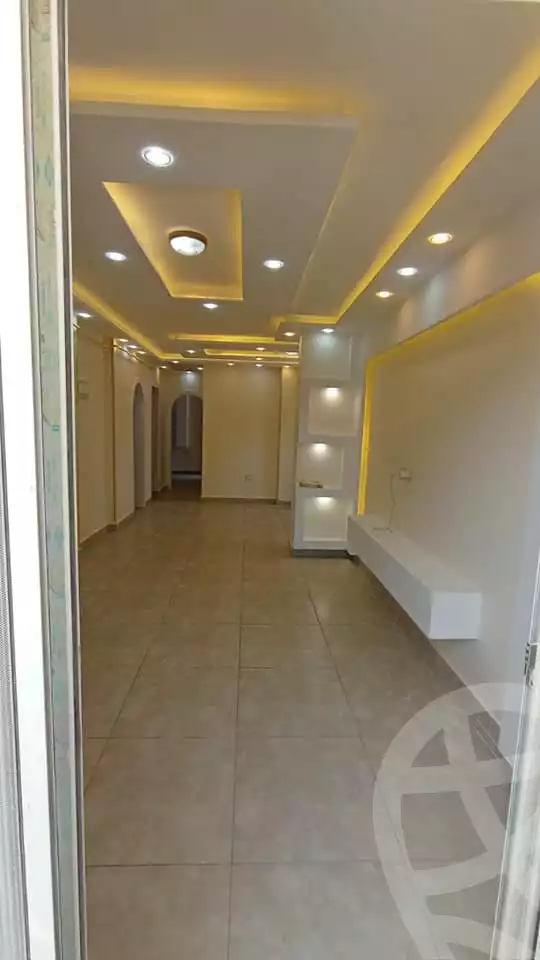 https://aqarmap.com.eg/ar/listing/4122378-for-rent-alexandria-moharram-bey-erfan-st