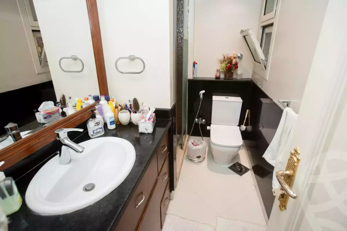https://aqarmap.com.eg/en/listing/4123659-for-sale-alexandria-glim-shr-ljysh