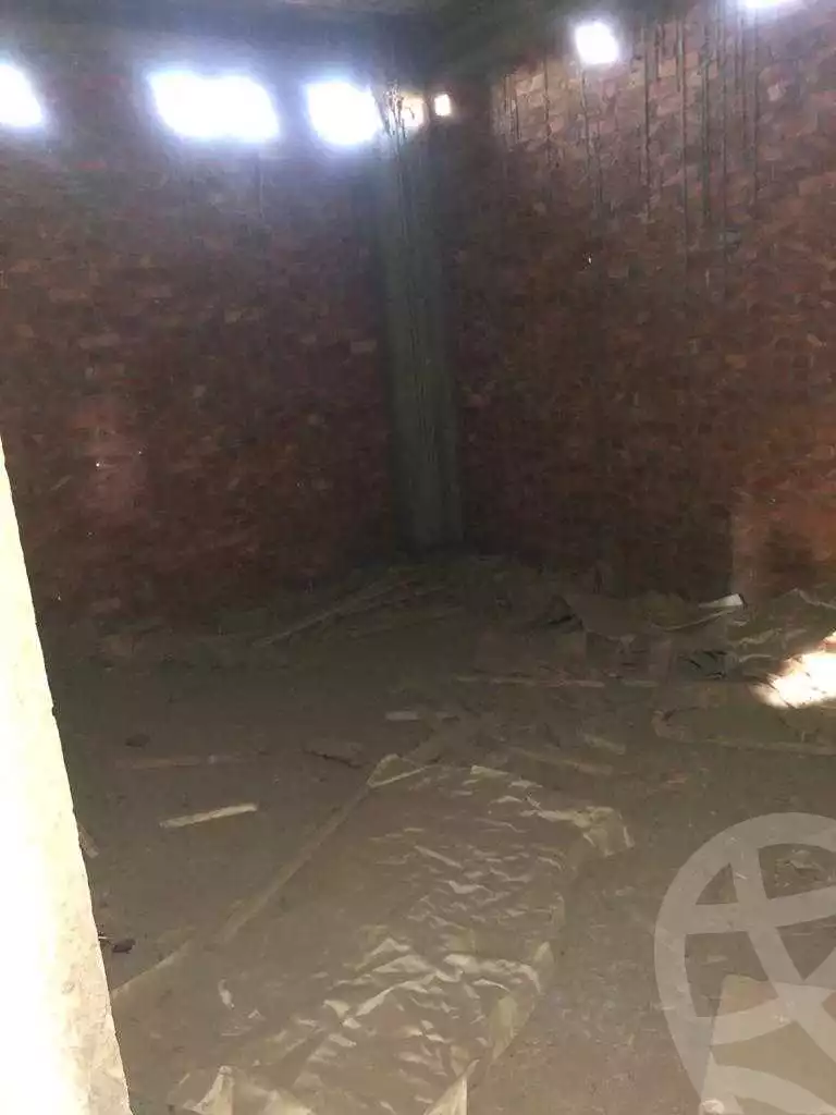 https://aqarmap.com.eg/en/listing/4124590-for-sale-cairo-ljyz-el-warraq-kwrnysh-lwrq