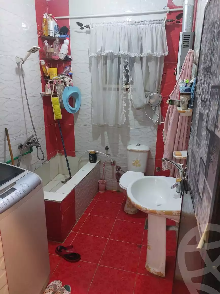 https://aqarmap.com.eg/en/listing/4124782-for-sale-alexandria-bakoos-al-aksah-st