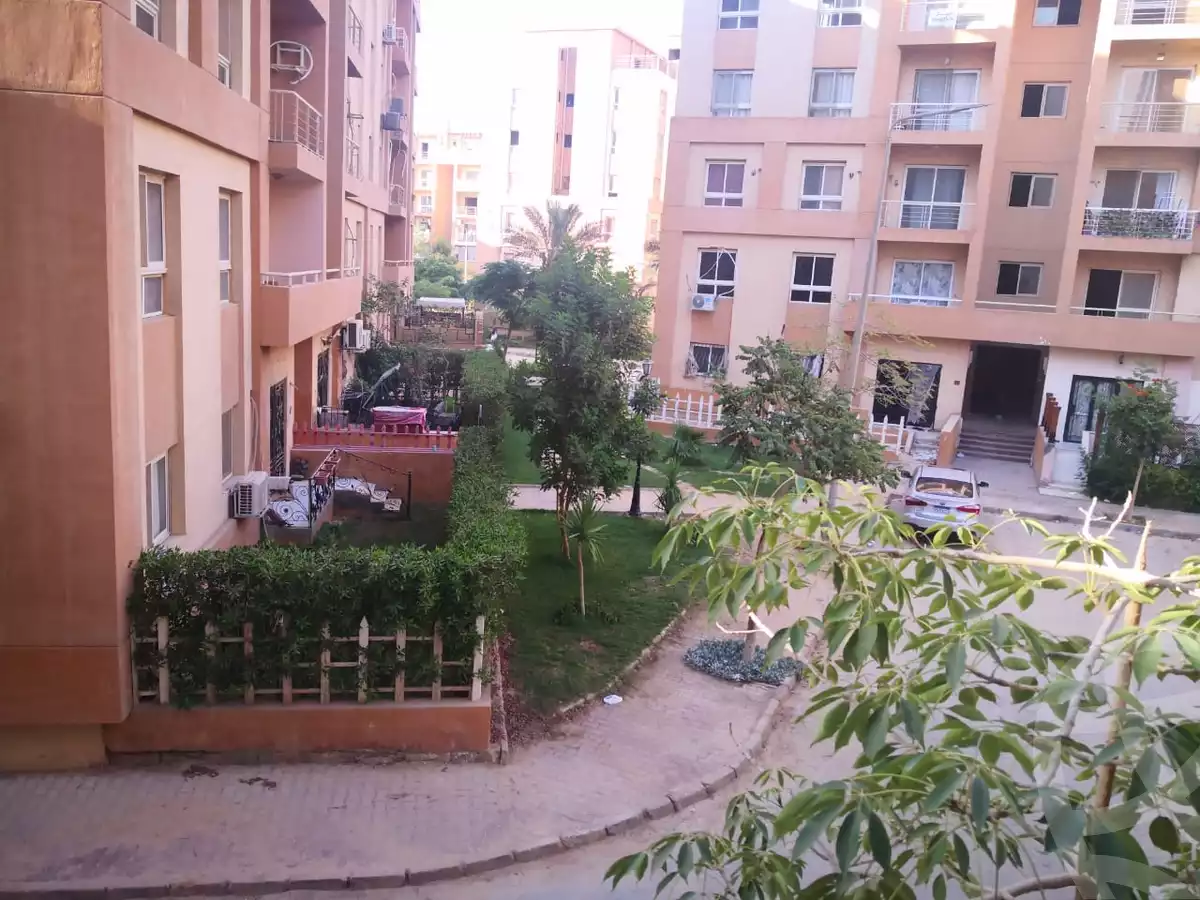 https://aqarmap.com.eg/en/listing/4125936-for-sale-cairo-6th-of-october-compound-degla-gardens