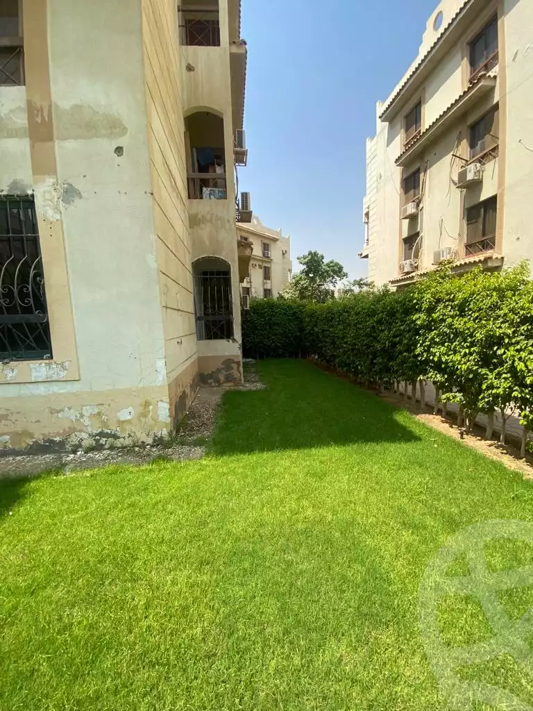 https://aqarmap.com.eg/en/listing/4127250-for-sale-cairo-new-cairo-compounds-zizinia-city