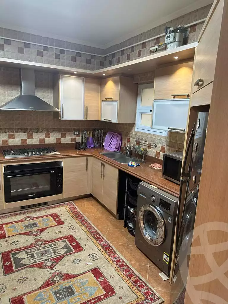 https://aqarmap.com.eg/en/listing/4128462-for-sale-alexandria-kafr-abdo-sant-square-st