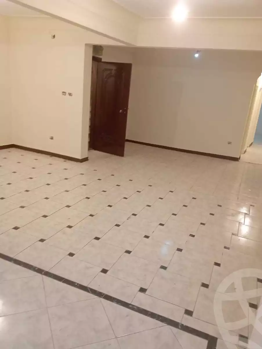 https://aqarmap.com.eg/en/listing/4129209-for-rent-alexandria-miami-shr-jml-bd-lnsr