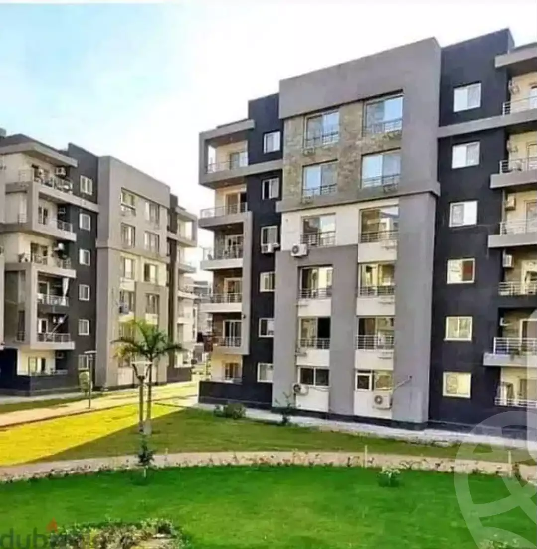 https://aqarmap.com.eg/en/listing/4129706-for-sale-cairo-el-sheikh-zayed-city-compounds-dr-msr