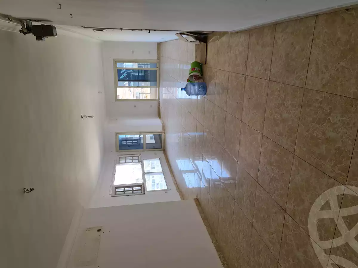 https://aqarmap.com.eg/ar/listing/4130430-for-sale-alexandria-ibrahimia-ahmed-allam-st