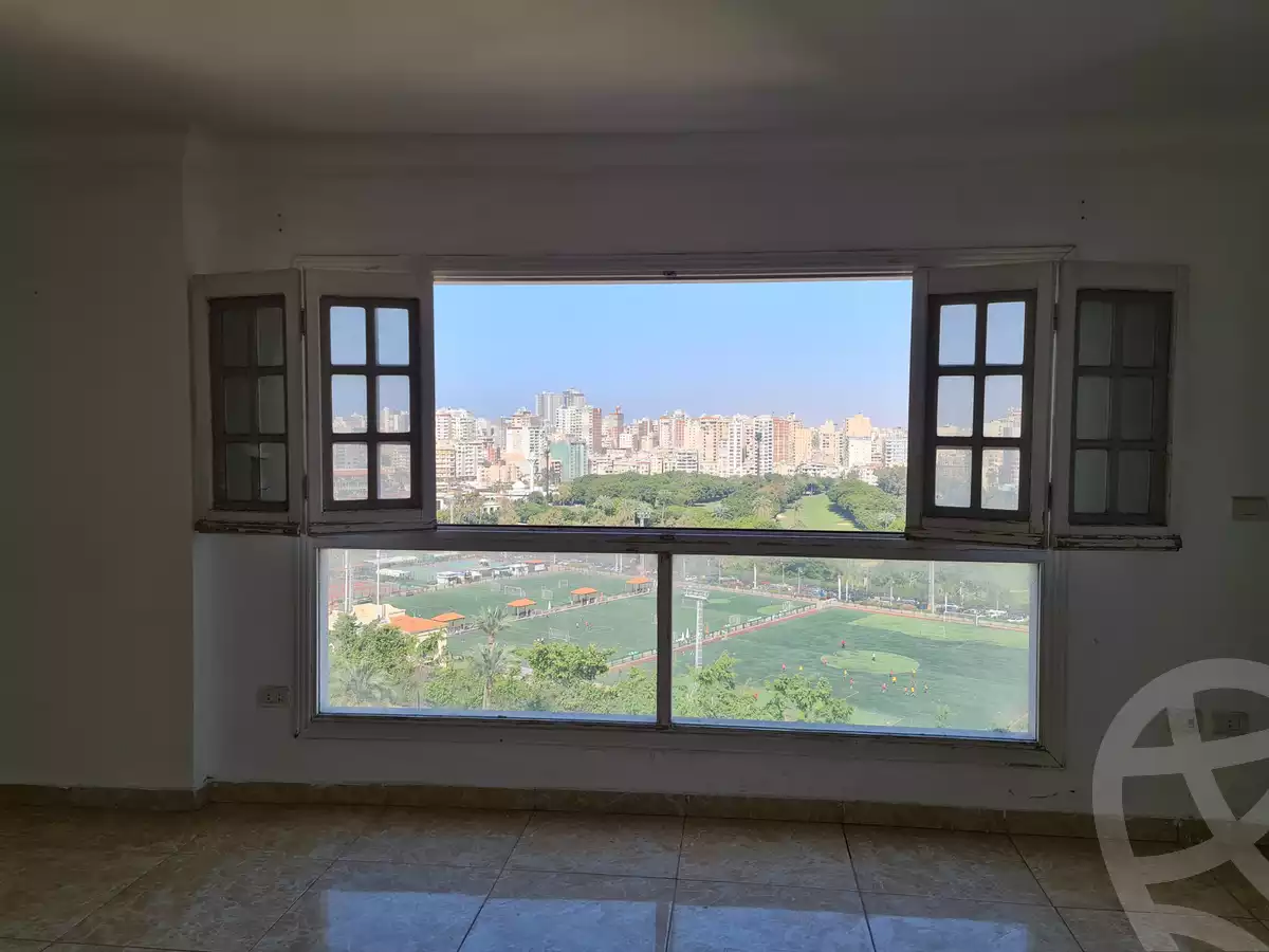 https://aqarmap.com.eg/ar/listing/4130430-for-sale-alexandria-ibrahimia-ahmed-allam-st