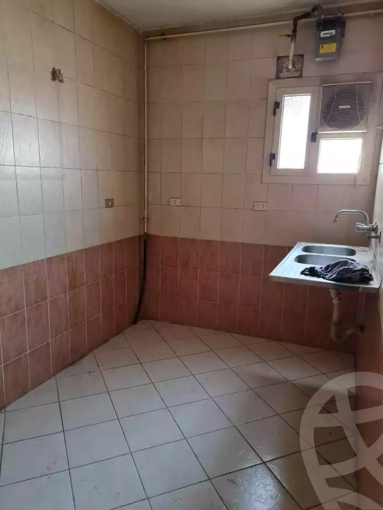 https://aqarmap.com.eg/ar/listing/4130929-for-rent-cairo-helwan-helwan