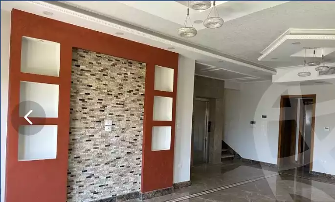 https://aqarmap.com.eg/ar/listing/4131199-for-rent-cairo-el-sheikh-zayed-city-compounds-kmbwnd-wyst-twn-swdyk