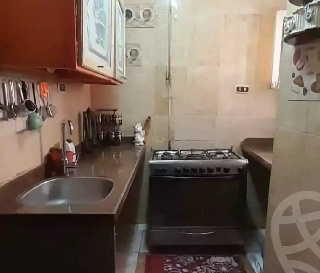 https://aqarmap.com.eg/ar/listing/4131320-for-rent-alexandria-moharram-bey-abd-el-hafez-st