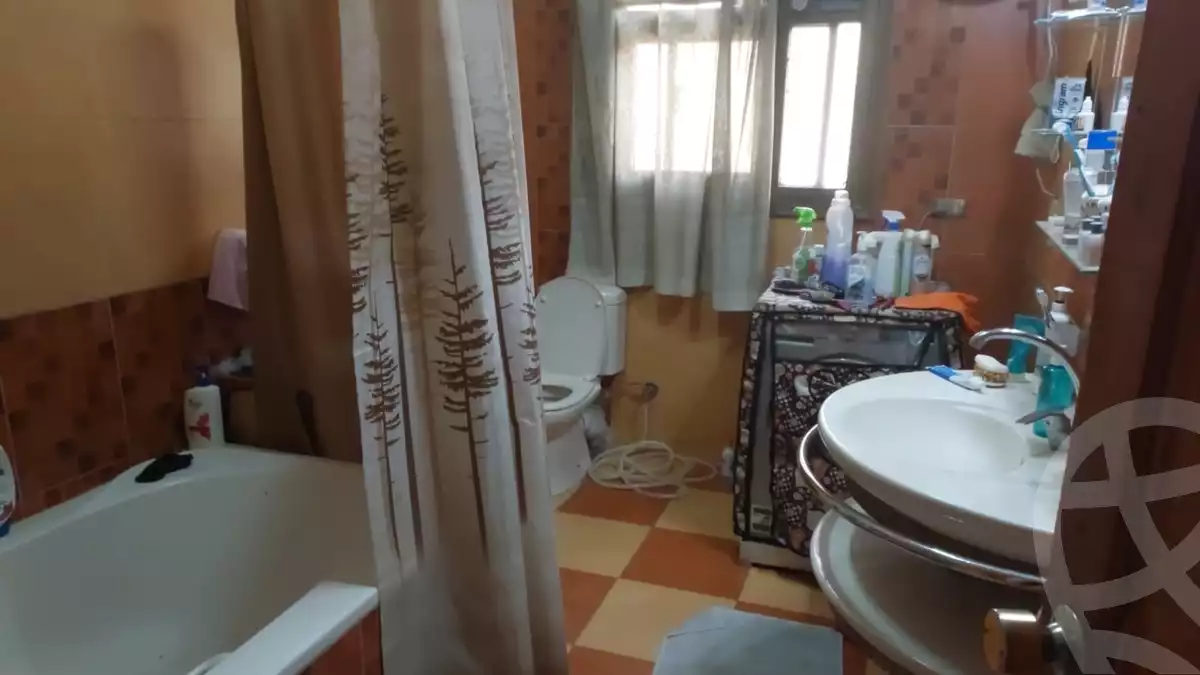 https://aqarmap.com.eg/en/listing/4132663-for-sale-cairo-el-agouza-salem-salem-st