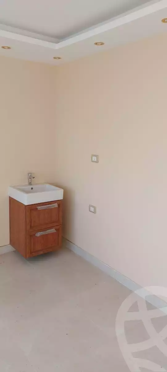 https://aqarmap.com.eg/en/listing/4134533-for-rent-cairo-6th-of-october-lhsry