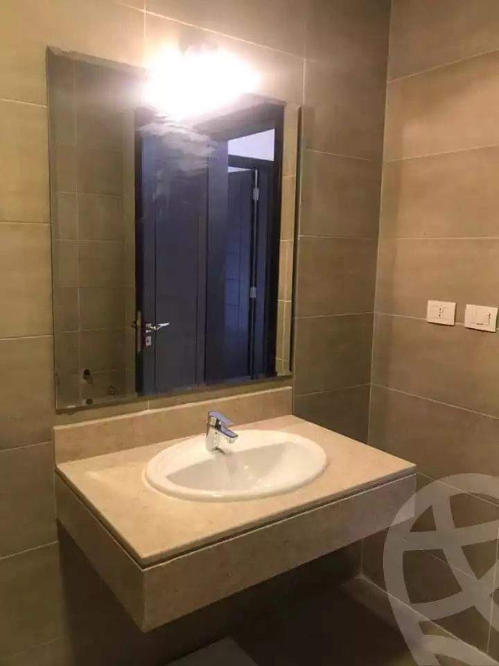 https://aqarmap.com.eg/ar/listing/4136980-for-sale-cairo-new-cairo-compounds-the-address-east