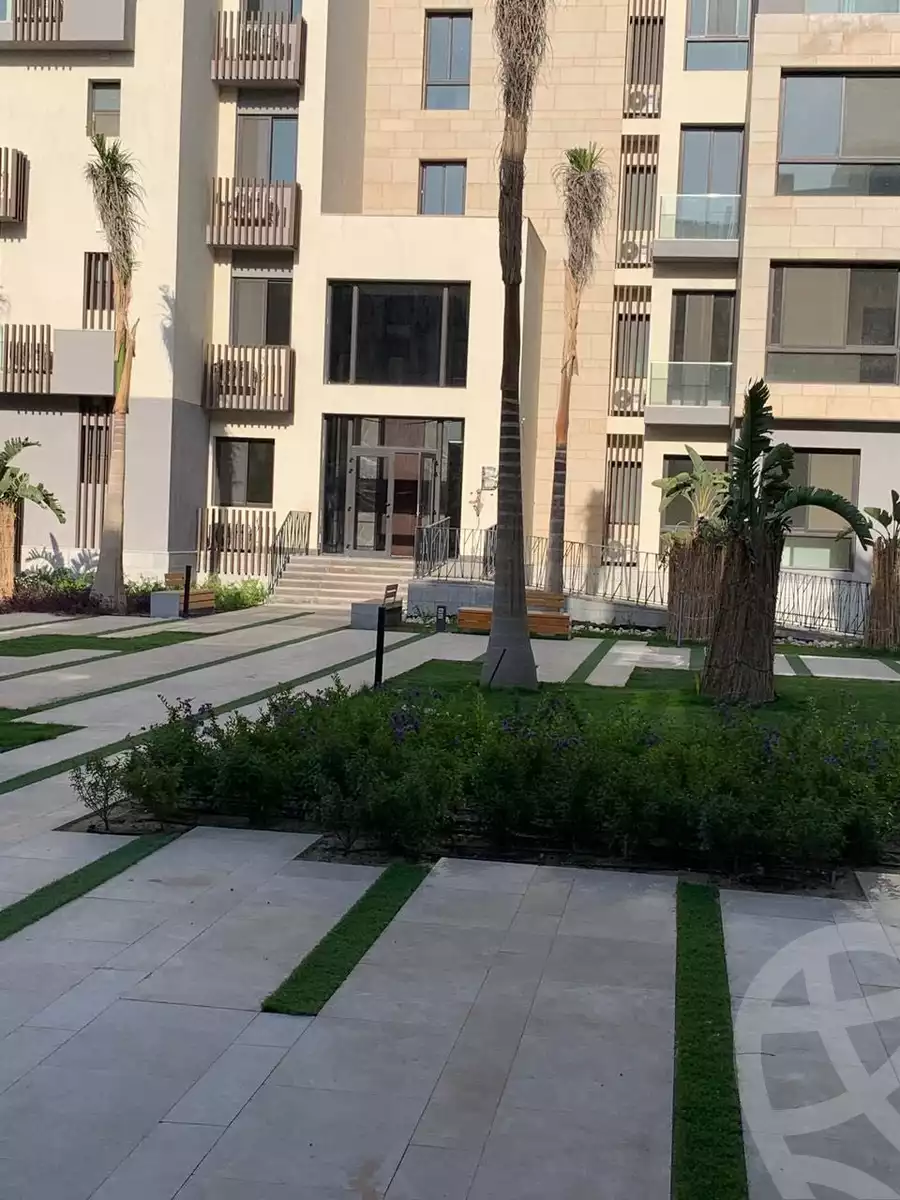 https://aqarmap.com.eg/ar/listing/4137199-for-rent-cairo-el-sheikh-zayed-city-compounds-in-sheikh-zayed-beverly-hills