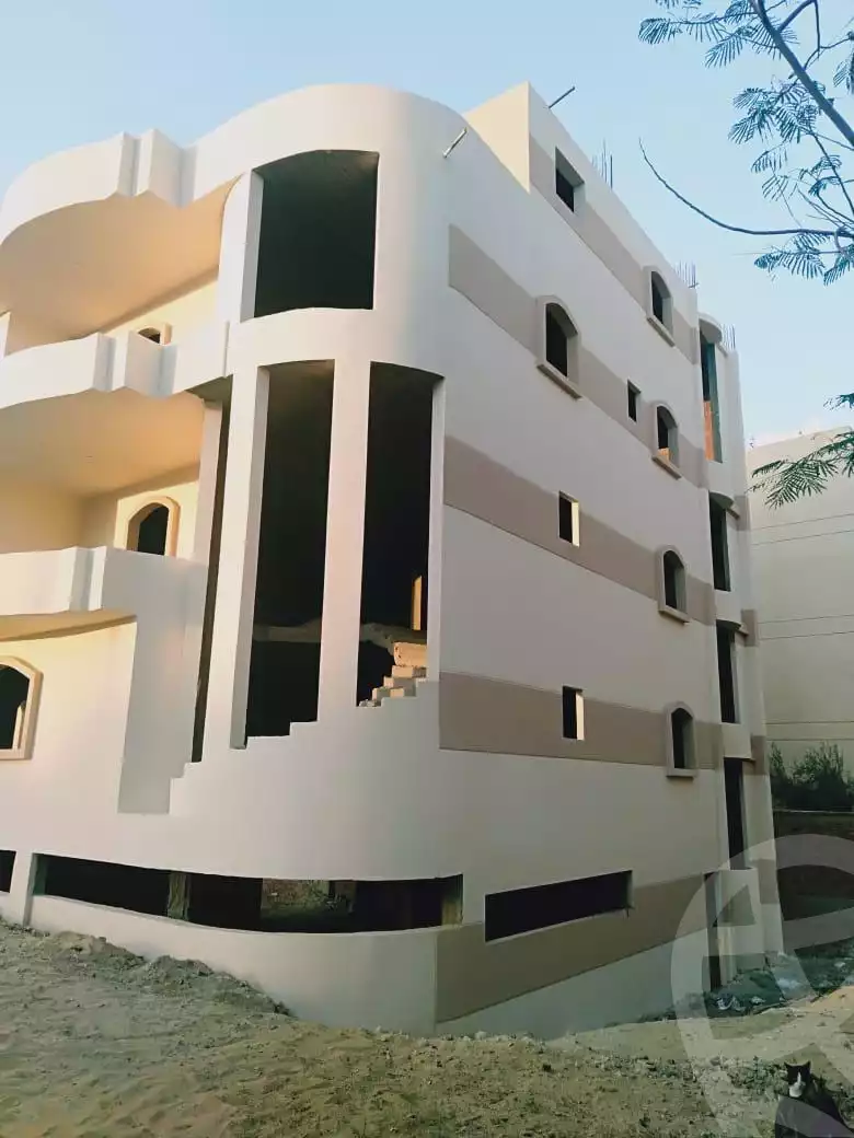 https://aqarmap.com.eg/ar/listing/4139155-for-sale-cairo-new-cairo-ltjm-lkhms-el-ahyaa-fourth-neighborhood-street-35
