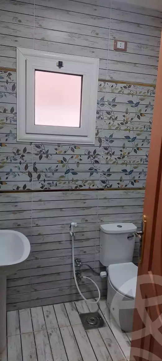 https://aqarmap.com.eg/en/listing/4140016-for-sale-north-coast-resorts-porto-marina-resort