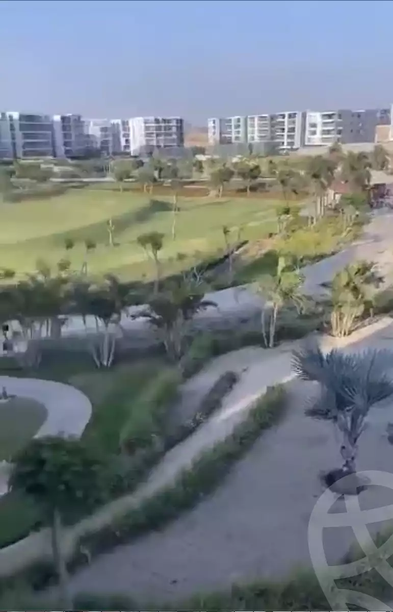 https://aqarmap.com.eg/en/listing/4140893-for-sale-cairo-new-cairo-suez-rd