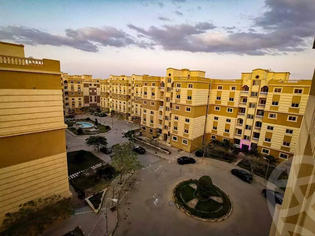https://aqarmap.com.eg/ar/listing/4142436-for-sale-roaya-compound