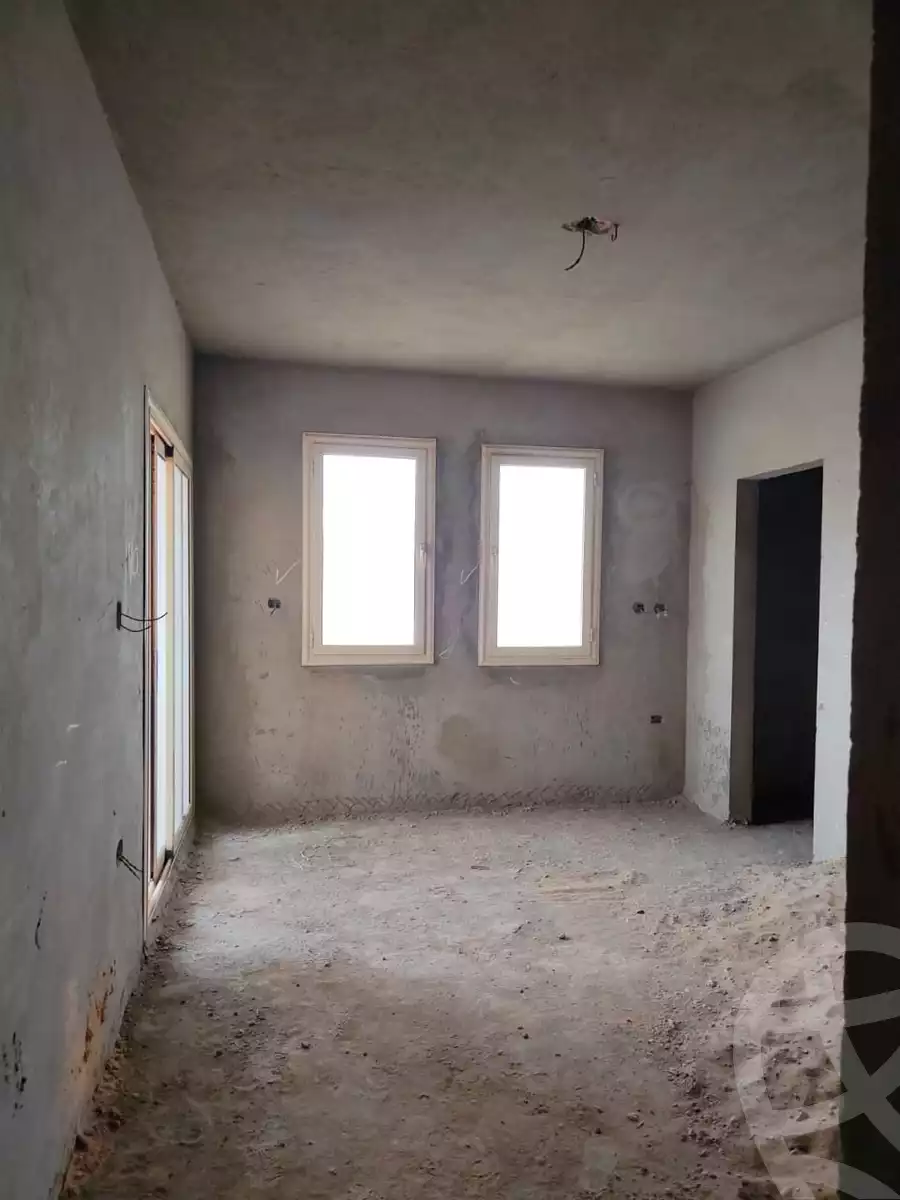 https://aqarmap.com.eg/ar/listing/4141684-for-sale-cairo-new-cairo-compounds-stwn-ryzydns-by-ar-y-llttwyr