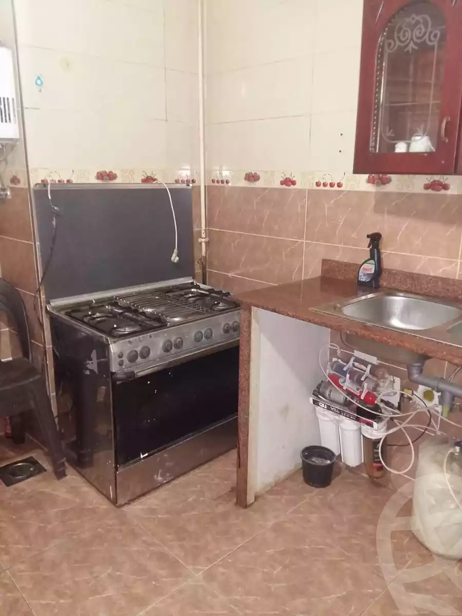 https://aqarmap.com.eg/en/listing/4148071-for-sale-cairo-6th-of-october-featured-neighborhood-el-motamayez-neighborhood-hamid-fahmy-basha-st