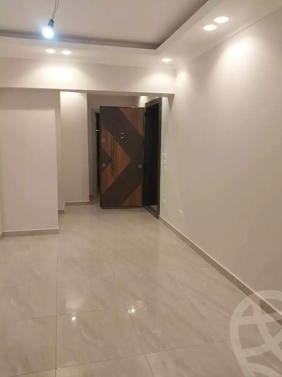 https://aqarmap.com.eg/en/listing/4151135-for-rent-cairo-6th-of-october-compound-garden-hills