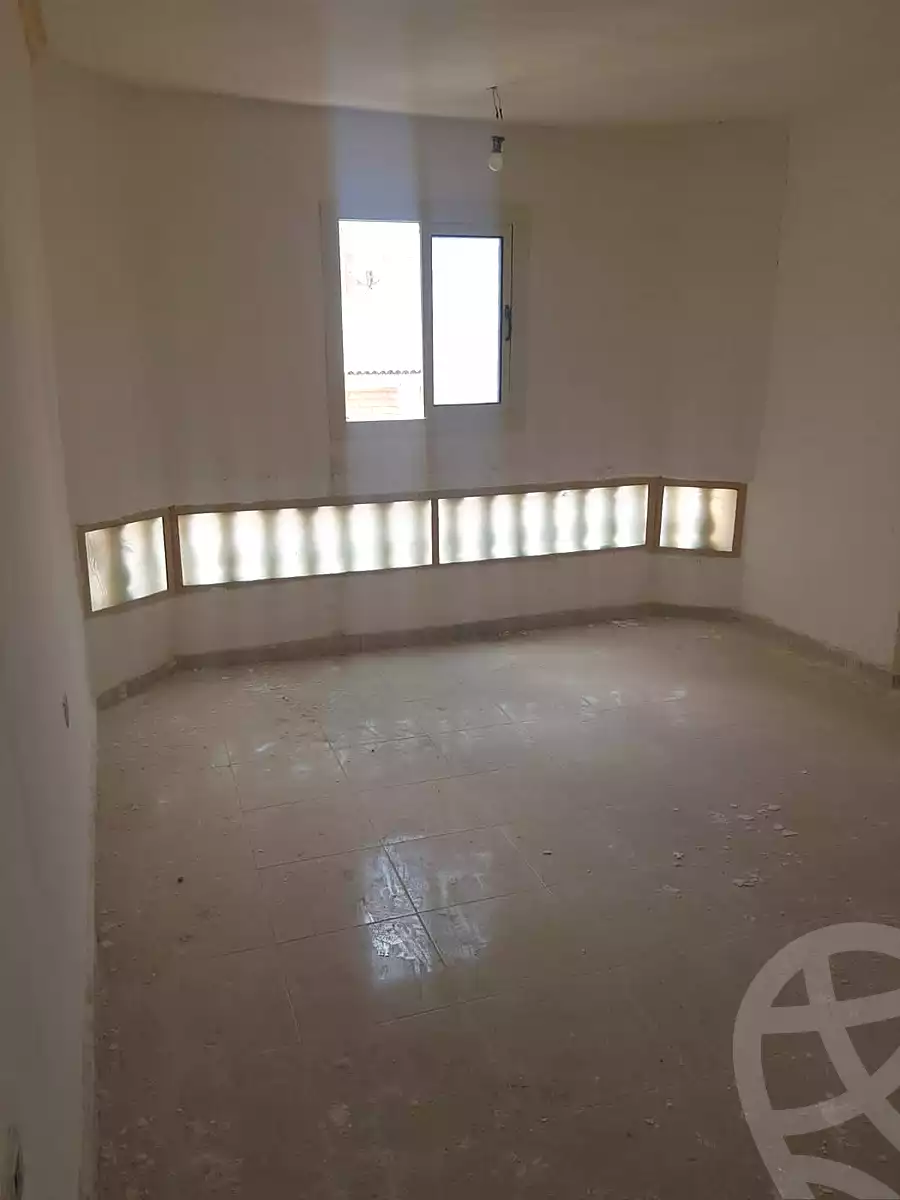 https://aqarmap.com.eg/en/listing/4151611-for-sale-alexandria-el-hanouvel-el-zahraa-city-st