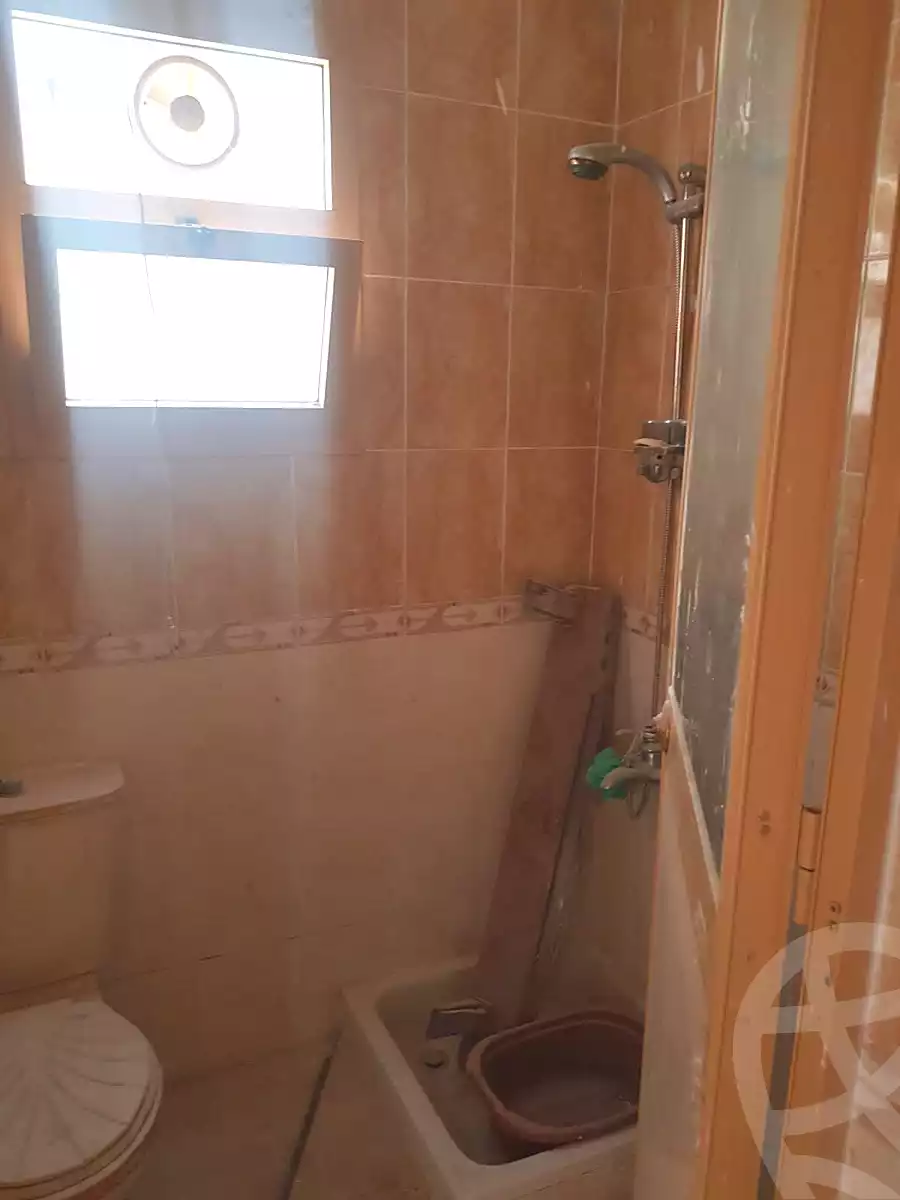https://aqarmap.com.eg/en/listing/4151611-for-sale-alexandria-el-hanouvel-el-zahraa-city-st