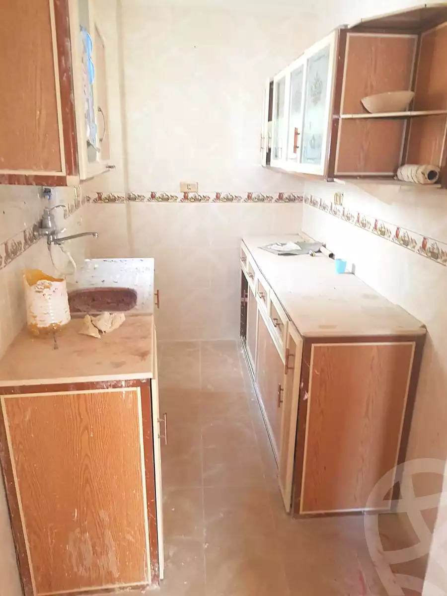 https://aqarmap.com.eg/en/listing/4151611-for-sale-alexandria-el-hanouvel-el-zahraa-city-st