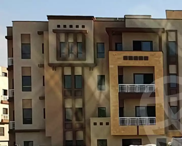 https://aqarmap.com.eg/ar/listing/4153396-for-sale-cairo-6th-of-october-compound-green-5
