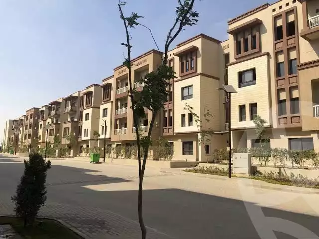https://aqarmap.com.eg/en/listing/4153952-for-sale-cairo-6th-of-october-compound-green-5