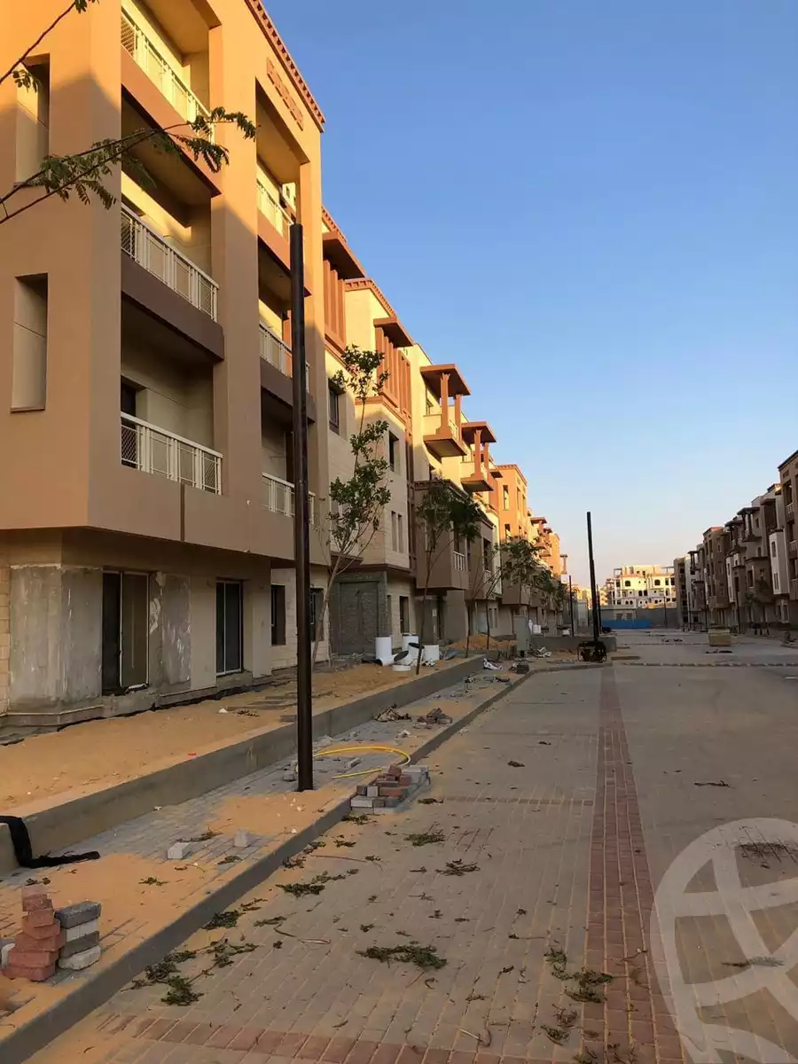 https://aqarmap.com.eg/en/listing/4155420-for-sale-cairo-6th-of-october-compound-green-5