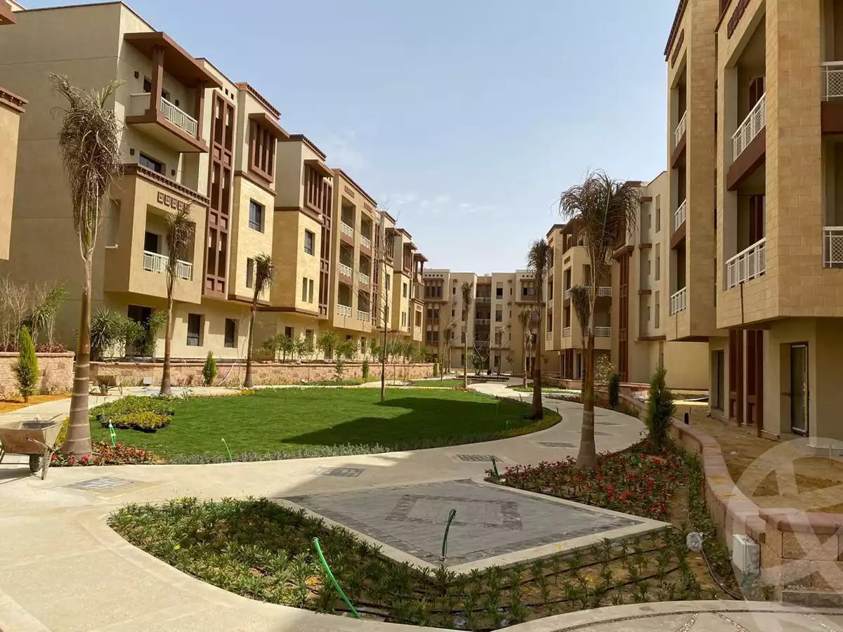 https://aqarmap.com.eg/en/listing/4155420-for-sale-cairo-6th-of-october-compound-green-5